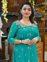 Long Kurti - Image 3