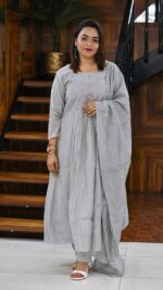 Glossy Chanderi 3-Piece Suit - Image 2