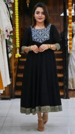 Semi Silk 16-Panel Long Dress. - Image 3